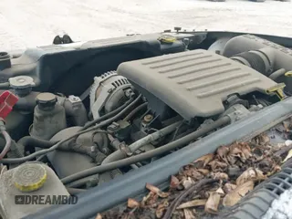 ✅ 2003 Dodge Durango Sport • VIN: 1D4HS38N63F537815 • Lot: 43832804. Wystawiony na IAAI z przebiegiem 216 984 mil. Bezpłatny archiwum sprzedaży aukcyjnych z USA i szczegółowy raport historii pojazdu na DreamBid. Zdjęcie 13.