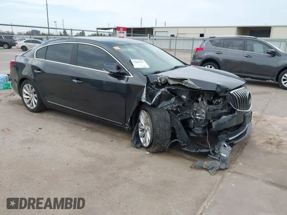 ✅ 2015 Buick LaCrosse Leather • VIN: 1G4GB5G31FF325974 • Лот: 41668317. Опубликован ранее на IAAI с пробегом 132 371 миль. Бесплатный доступ к архиву аукционных продаж из США и подробный отчёт об истории автомобиля на DreamBid. Изображение 1.