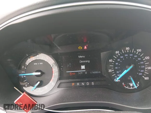 ✅ 2014 Ford Fusion SE • VIN: 3FA6P0HD5ER378020 • Lot: 44931567. Wystawiony na IAAI z przebiegiem 174 688 mil. Bezpłatny archiwum sprzedaży aukcyjnych z USA i szczegółowy raport historii pojazdu na DreamBid. Zdjęcie 7.