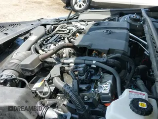 ✅ 2024 Toyota Camry Hybrid SE • VIN: 4T1S31AK7RU629021 • Lot: 42526242. Wystawiony na IAAI z przebiegiem 30 047 mil. Bezpłatny archiwum sprzedaży aukcyjnych z USA i szczegółowy raport historii pojazdu na DreamBid. Zdjęcie 20.