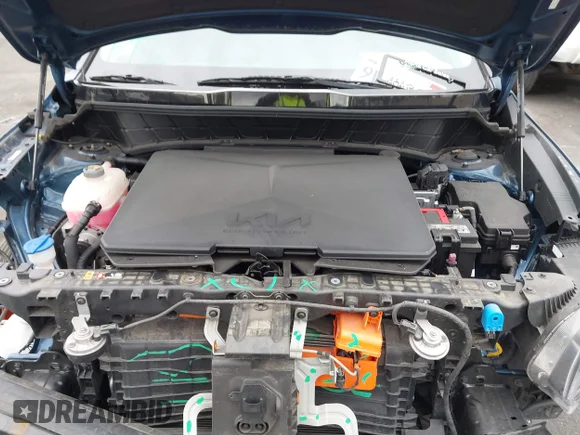 ✅ 2023 Kia Niro Wind • VIN: KNDCR3L11P5034096 • Lot: 44921316. Wystawiony na IAAI z przebiegiem 40 362 mil. Bezpłatny archiwum sprzedaży aukcyjnych z USA i szczegółowy raport historii pojazdu na DreamBid. Zdjęcie 10.