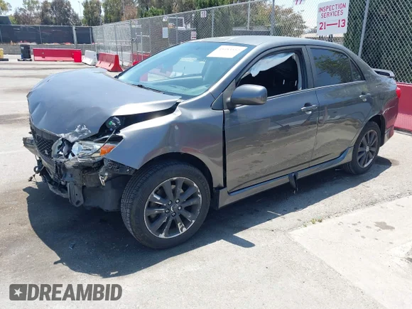 ✅ 2010 Toyota Corolla LE • VIN: 2T1BU4EE6AC448369 • Lot: 45483552. Wystawiony na IAAI z przebiegiem Nie podano. Bezpłatny archiwum sprzedaży aukcyjnych z USA i szczegółowy raport historii pojazdu na DreamBid. Zdjęcie 2.