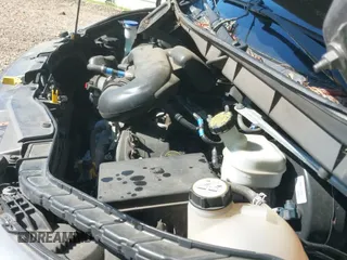 ✅ 2015 Ford Transit XL • VIN: 1FMZK1YM5FKA75770 • Lot: 41814452. Wystawiony na IAAI z przebiegiem 69 769 mil. Bezpłatny archiwum sprzedaży aukcyjnych z USA i szczegółowy raport historii pojazdu na DreamBid. Zdjęcie 19.