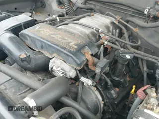 ✅ 2000 Toyota Tundra Limited • VIN: 5TBBT481XYS107188 • Лот: 42728957. Опубликован ранее на IAAI с пробегом 207 671 миль. Бесплатный доступ к архиву аукционных продаж из США и подробный отчёт об истории автомобиля на DreamBid. Изображение 12.