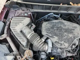 ✅ 2019 GMC Acadia SLT • VIN: 1GKKNULS0KZ137392 • Lot: 82224035. Wystawiony na Copart z przebiegiem 48 234 mil. Bezpłatny archiwum sprzedaży aukcyjnych z USA i szczegółowy raport historii pojazdu na DreamBid. Zdjęcie 14.