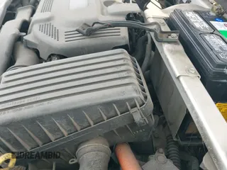 ✅ 2001 Honda Insight • VIN: JHMZE14741T003228 • Lot: 41432511. Wystawiony na IAAI z przebiegiem 227 809 mil. Bezpłatny archiwum sprzedaży aukcyjnych z USA i szczegółowy raport historii pojazdu na DreamBid. Zdjęcie 13.