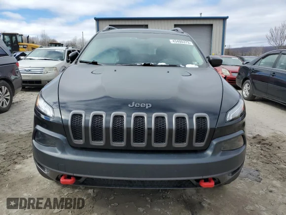 ✅ 2017 Jeep Cherokee Trailhawk L Plus • VIN: 1C4PJMBS4HW504965 • Лот: 43400373. Опубліковано раніше на Copart з пробігом 50 628 миль. Безкоштовний доступ до архіву аукціонних продажів зі США та докладний звіт про історію автомобіля на DreamBid. Зображення 5.