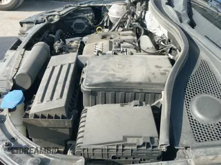 ✅ 2017 Audi Q3 Premium • VIN: WA1BCCFS0HR007638 • Lot: 43323119. Wystawiony na IAAI z przebiegiem 95 933 mil. Bezpłatny archiwum sprzedaży aukcyjnych z USA i szczegółowy raport historii pojazdu na DreamBid. Zdjęcie 19.