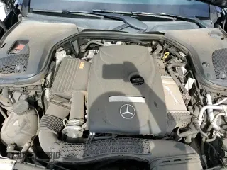 ✅ 2018 Mercedes-Benz E 300 • VIN: WDDZF4KBXJA355030 • Lot: 83935605. Wystawiony na Copart z przebiegiem 60 878 mil. Bezpłatny archiwum sprzedaży aukcyjnych z USA i szczegółowy raport historii pojazdu na DreamBid. Zdjęcie 13.