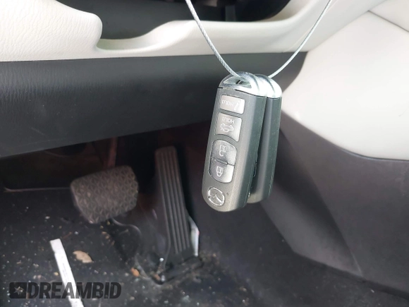 ✅ 2018 Mazda 6 Grand Touring Reserve • VIN: JM1GL1WY9J1300267 • Lot: 44284555. Wystawiony na IAAI z przebiegiem 34 518 mil. Bezpłatny archiwum sprzedaży aukcyjnych z USA i szczegółowy raport historii pojazdu na DreamBid. Zdjęcie 11.