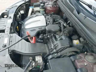 ✅ 2013 Kia Sorento LX • VIN: 5XYKTDA29DG318853 • Lot: 42923241. Wystawiony na IAAI z przebiegiem 137 813 mil. Bezpłatny archiwum sprzedaży aukcyjnych z USA i szczegółowy raport historii pojazdu na DreamBid. Zdjęcie 12.