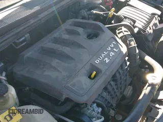 ✅ 2013 Chrysler 200 LX • VIN: 1C3CCBAB3DN686189 • Лот: 43567226. Опубликован ранее на IAAI с пробегом 163 694 миль. Бесплатный доступ к архиву аукционных продаж из США и подробный отчёт об истории автомобиля на DreamBid. Изображение 14.