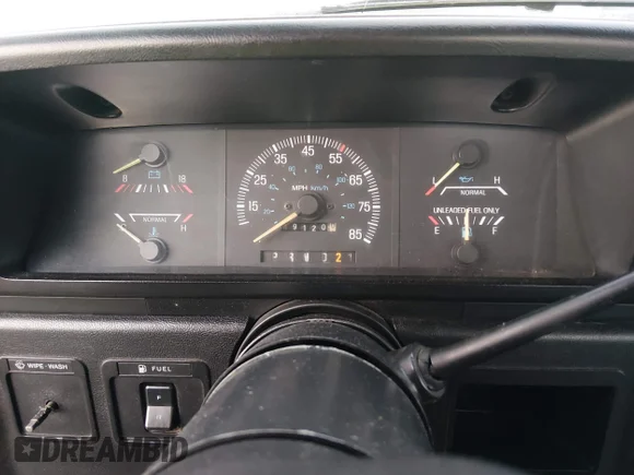 ✅ 1988 Ford F-150 • VIN: 1FTEF15Y8JLA10459 • Lot: 44116879. Wystawiony na IAAI z przebiegiem 49 120 mil. Bezpłatny archiwum sprzedaży aukcyjnych z USA i szczegółowy raport historii pojazdu na DreamBid. Zdjęcie 7.
