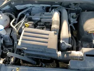 ✅ 2017 Volkswagen Jetta SE • VIN: 3VWDB7AJ3HM205748 • Lot: 68593005. Listed on Copart with 130,771 mi. Free auction sales archive from the USA and detailed vehicle history report at DreamBid. Image 13.