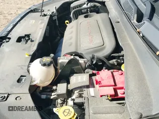 ✅ 2019 Jeep Compass Latitude • VIN: 3C4NJDBB6KT792301 • Lot: 43421568. Wystawiony na IAAI z przebiegiem 26 667 mil. Bezpłatny archiwum sprzedaży aukcyjnych z USA i szczegółowy raport historii pojazdu na DreamBid. Zdjęcie 19.