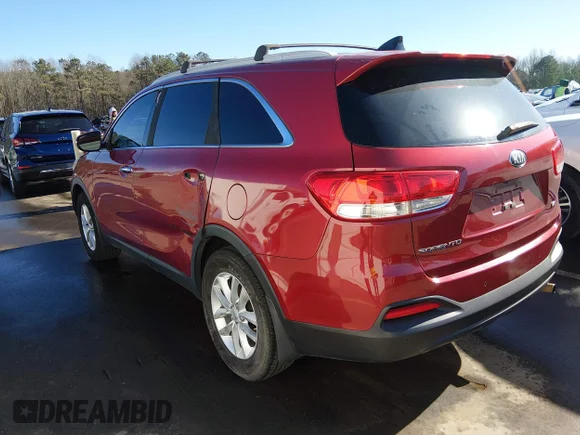 ✅ 2016 Kia Sorento LX • VIN: 5XYPG4A34GG100276 • Lot: 44124191. Wystawiony na IAAI z przebiegiem 258 418 mil. Bezpłatny archiwum sprzedaży aukcyjnych z USA i szczegółowy raport historii pojazdu na DreamBid. Zdjęcie 3.