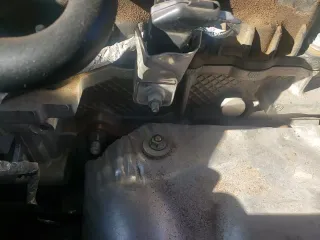 ✅ 2021 Jeep Cherokee Altitude • VIN: 1C4PJMLB9MD240453 • Lot: 60661965. Wystawiony na Copart z przebiegiem 59 959 mil. Bezpłatny archiwum sprzedaży aukcyjnych z USA i szczegółowy raport historii pojazdu na DreamBid. Zdjęcie 15.