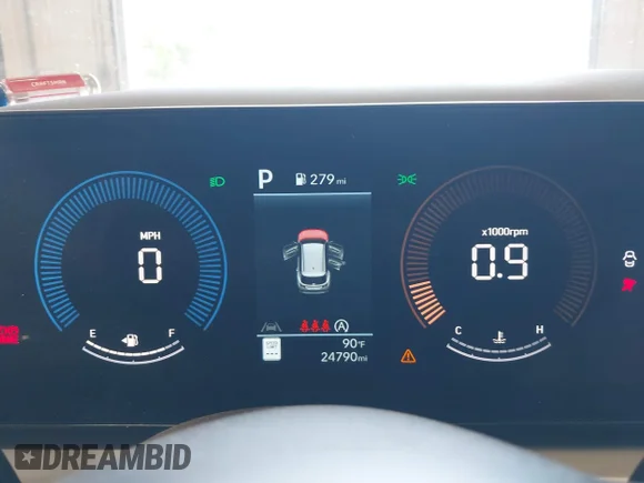 ✅ 2025 Hyundai Tucson SEL • VIN: 5NMJBCDE6SH563899 • Lot: 45144605. Wystawiony na IAAI z przebiegiem 24 790 mil. Bezpłatny archiwum sprzedaży aukcyjnych z USA i szczegółowy raport historii pojazdu na DreamBid. Zdjęcie 7.