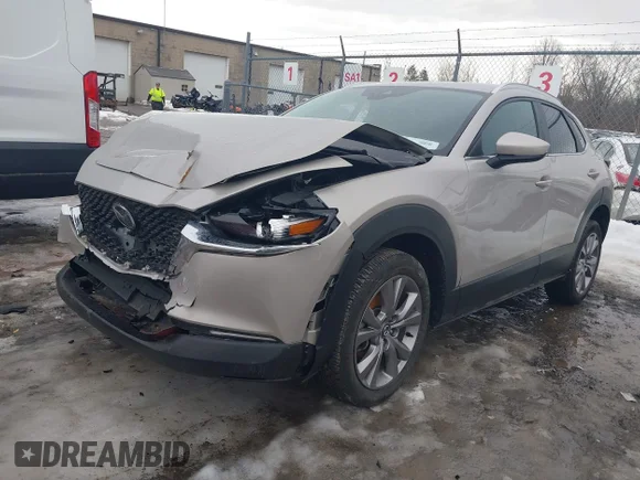 ✅ 2023 Mazda CX-30 S Select • VIN: 3MVDMBBM4PM525845 • Лот: 41709681. Опубліковано раніше на IAAI з пробігом 37 995 миль. Безкоштовний доступ до архіву аукціонних продажів зі США та докладний звіт про історію автомобіля на DreamBid. Зображення 2.