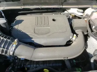 2024 Chevrolet Blazer LT z VIN 3GNKBJR44RS195421, wystawiony jako Copart lot #88692715 z przebiegiem 12 113 mil mil oraz Szkoda całkowita • Salvage title. Historia ofert i sprzedaży dostępna na DreamBid. Obrazek 14.