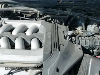 ✅ 1999 Acura CL • VIN: 19UYA2259XL010377 • Lot: 41570870. Wystawiony na IAAI z przebiegiem 195 076 mil. Bezpłatny archiwum sprzedaży aukcyjnych z USA i szczegółowy raport historii pojazdu na DreamBid. Zdjęcie 18.