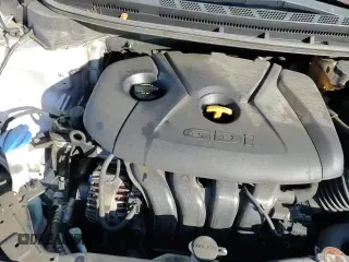 ✅ 2017 Kia Forte LX • VIN: KNAFK5A80H5679303 • Lot: 87384365. Wystawiony na Copart z przebiegiem 121 855 mil. Bezpłatny archiwum sprzedaży aukcyjnych z USA i szczegółowy raport historii pojazdu na DreamBid. Zdjęcie 13.