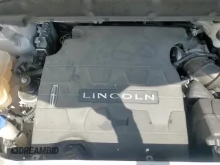 ✅ 2017 Lincoln MKX Select • VIN: 2LMPJ6KR7HBL34269 • Lot: 67545085. Wystawiony na Copart z przebiegiem 87 531 mil. Bezpłatny archiwum sprzedaży aukcyjnych z USA i szczegółowy raport historii pojazdu na DreamBid. Zdjęcie 16.