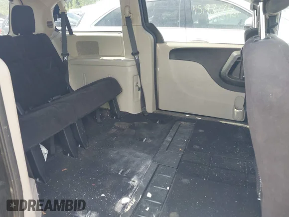✅ 2014 Dodge Grand Caravan SE • VIN: 2C4RDGBG4ER285717 • Lot: 45109683. Wystawiony na IAAI z przebiegiem 330 575 mil. Bezpłatny archiwum sprzedaży aukcyjnych z USA i szczegółowy raport historii pojazdu na DreamBid. Zdjęcie 8.
