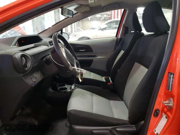 ✅ 2013 Toyota Prius One • VIN: JTDKDTB34D1035503 • Lot: 75369445. Wystawiony na Copart z przebiegiem 89 120 mil. Bezpłatny archiwum sprzedaży aukcyjnych z USA i szczegółowy raport historii pojazdu na DreamBid. Zdjęcie 7.