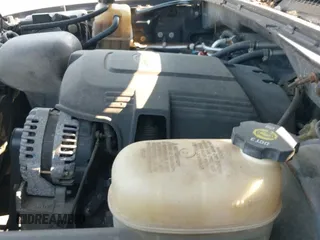 ✅ 2005 GMC Sierra 1500 SLT • VIN: 2GTEK19B051183308 • Lot: 43205909. Wystawiony na IAAI z przebiegiem 306 972 mil. Bezpłatny archiwum sprzedaży aukcyjnych z USA i szczegółowy raport historii pojazdu na DreamBid. Zdjęcie 14.