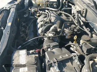 ✅ 2002 Mazda Tribute LX • VIN: 4F2YU09192KM01055 • Lot: 43567205. Wystawiony na IAAI z przebiegiem 215 200 mil. Bezpłatny archiwum sprzedaży aukcyjnych z USA i szczegółowy raport historii pojazdu na DreamBid. Zdjęcie 12.