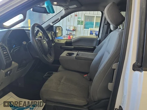 ✅ 2018 Ford F-150 XL • VIN: 1FTFX1E50JKD73903 • Lot: 42663576. Wystawiony na IAAI z przebiegiem 178 136 mil. Bezpłatny archiwum sprzedaży aukcyjnych z USA i szczegółowy raport historii pojazdu na DreamBid. Zdjęcie 47.