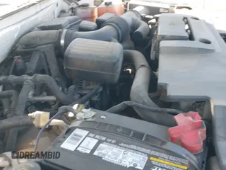 ✅ 2013 Ford Expedition XLT • VIN: 1FMJU1H52DEF63876 • Lot: 43705482. Listed on IAAI with 220,017 mi. Free auction sales archive from the USA and detailed vehicle history report at DreamBid. Image 19.