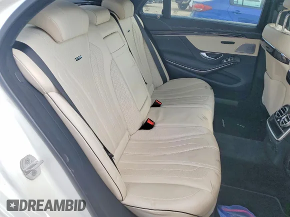 ✅ 2017 Mercedes-Benz S 63 AMG • VIN: WDDUG7JB9HA308172 • Lot: 55326896. Listed on Copart with 134,733 mi. Free auction sales archive from the USA and detailed vehicle history report at DreamBid. Image 10.