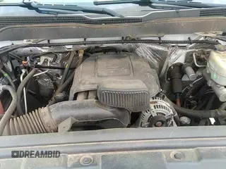 ✅ 2016 Chevrolet Silverado 2500HD Work Truck • VIN: 1GC2KUEGXGZ262873 • Lot: 42028192. Wystawiony na IAAI z przebiegiem 159 919 mil. Bezpłatny archiwum sprzedaży aukcyjnych z USA i szczegółowy raport historii pojazdu na DreamBid. Zdjęcie 19.