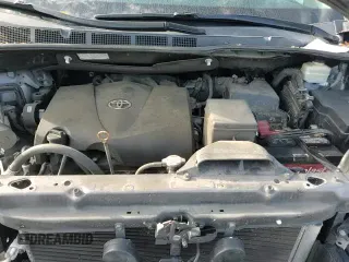 ✅ 2017 Toyota Sienna XLE • VIN: 5TDDZ3DCXHS156312 • Lot: 82727235. Listed on Copart with 96,616 mi. Free auction sales archive from the USA and detailed vehicle history report at DreamBid. Image 13.