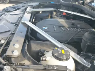 ✅ 2019 BMW X5 xDrive40i • VIN: 5UXCR6C57KLK84997 • Lot: 43729161. Wystawiony na IAAI z przebiegiem 64 411 mil. Bezpłatny archiwum sprzedaży aukcyjnych z USA i szczegółowy raport historii pojazdu na DreamBid. Zdjęcie 20.