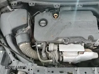 2019 Chevrolet Cruze Premier z VIN 1G1BF5SM8K7123021, wystawiony jako Copart lot #62654425 z przebiegiem 111 912 mil mil oraz Szkoda całkowita • Salvage title. Historia ofert i sprzedaży dostępna na DreamBid. Obrazek 14.