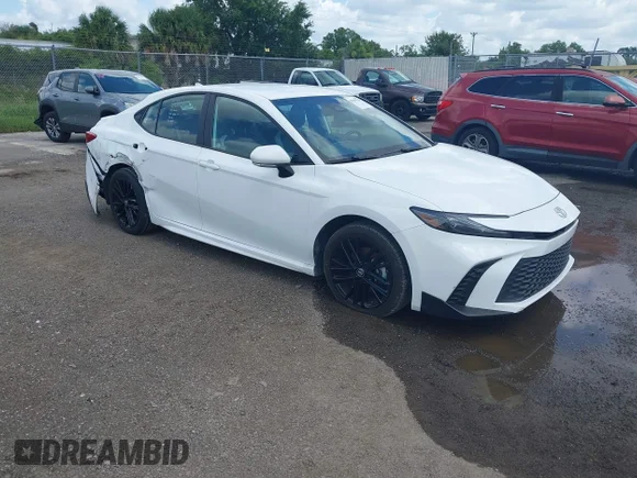 ✅ 2025 Toyota Camry SE • VIN: 4T1DAACK2SU145159 • Лот: 45385549. Опубликован ранее на IAAI с пробегом 34 835 миль. Бесплатный доступ к архиву аукционных продаж из США и подробный отчёт об истории автомобиля на DreamBid. Изображение 1.