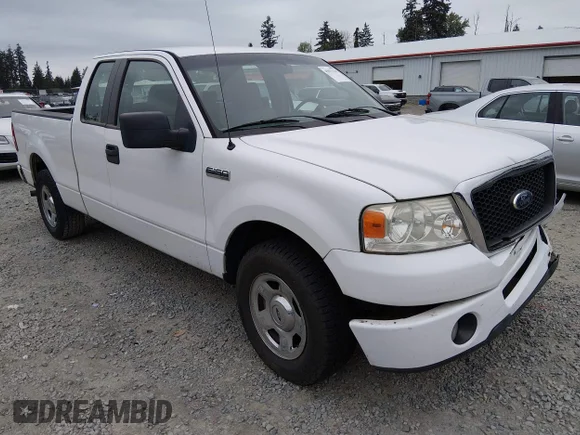✅ 2008 Ford F-150 STX • VIN: 1FTRX12W68FC11903 • Lot: 45073119. Listed on IAAI with 216,762 mi. Free auction sales archive from the USA and detailed vehicle history report at DreamBid. Image 1.