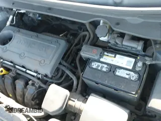 ✅ 2012 Kia Sportage LX • VIN: KNDPB3A20C7255446 • Lot: 42912062. Wystawiony na IAAI z przebiegiem 121 939 mil. Bezpłatny archiwum sprzedaży aukcyjnych z USA i szczegółowy raport historii pojazdu na DreamBid. Zdjęcie 12.