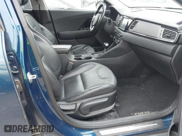 ✅ 2018 Kia Niro EX • VIN: KNDCE3LC4J5142944 • Lot: 45006832. Listed on IAAI with 99,332 mi. Free auction sales archive from the USA and detailed vehicle history report at DreamBid. Image 5.
