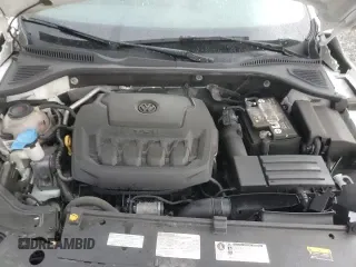 ✅ 2020 Volkswagen Passat R-Line • VIN: 1VWMA7A31LC021486 • Lot: 82633875. Wystawiony na Copart z przebiegiem 85 676 mil. Bezpłatny archiwum sprzedaży aukcyjnych z USA i szczegółowy raport historii pojazdu na DreamBid. Zdjęcie 15.