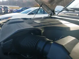 ✅ 2016 Land Rover LR4 HSE Lux • VIN: SALAK2V6XGA829064 • Лот: 43786695. Опубликован ранее на IAAI с пробегом 182 315 миль. Бесплатный доступ к архиву аукционных продаж из США и подробный отчёт об истории автомобиля на DreamBid. Изображение 19.