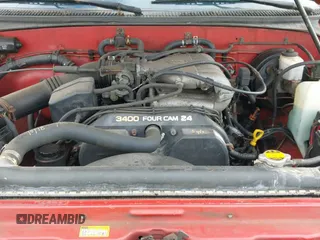 ✅ 1995 Toyota T100 • VIN: JT4VD22F5S0011912 • Lot: 43062391. Wystawiony na IAAI z przebiegiem 115 269 mil. Bezpłatny archiwum sprzedaży aukcyjnych z USA i szczegółowy raport historii pojazdu na DreamBid. Zdjęcie 12.