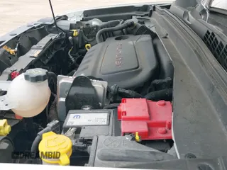 ✅ 2021 Jeep Renegade Latitude • VIN: ZACNJCBB2MPM62849 • Lot: 39202696. Listed on IAAI with 54,034 mi. Free auction sales archive from the USA and detailed vehicle history report at DreamBid. Image 19.