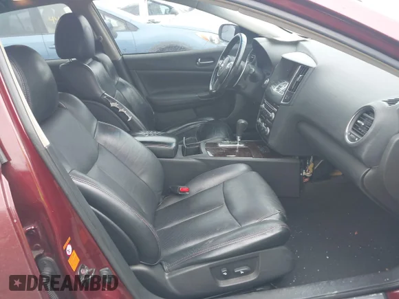 ✅ 2009 Nissan Maxima SV • VIN: 1N4AA51E69C827303 • Lot: 44595013. Wystawiony na IAAI z przebiegiem 163 823 mil. Bezpłatny archiwum sprzedaży aukcyjnych z USA i szczegółowy raport historii pojazdu na DreamBid. Zdjęcie 5.