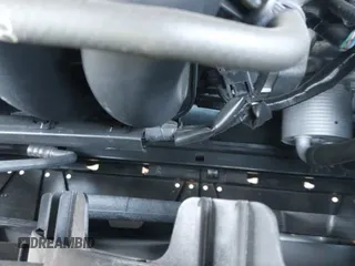 ✅ 2025 Mazda CX-50 S Preferred • VIN: 7MMVABBM2SN346264 • Lot: 42991023. Wystawiony na IAAI z przebiegiem 14 385 mil. Bezpłatny archiwum sprzedaży aukcyjnych z USA i szczegółowy raport historii pojazdu na DreamBid. Zdjęcie 20.