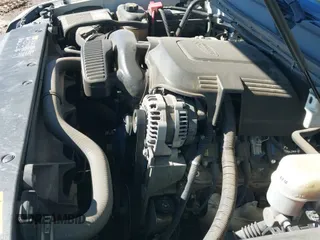 ✅ 2014 Cadillac Escalade Luxury • VIN: 1GYS4BEF9ER231675 • Lot: 43476514. Wystawiony na IAAI z przebiegiem 100 470 mil. Bezpłatny archiwum sprzedaży aukcyjnych z USA i szczegółowy raport historii pojazdu na DreamBid. Zdjęcie 18.