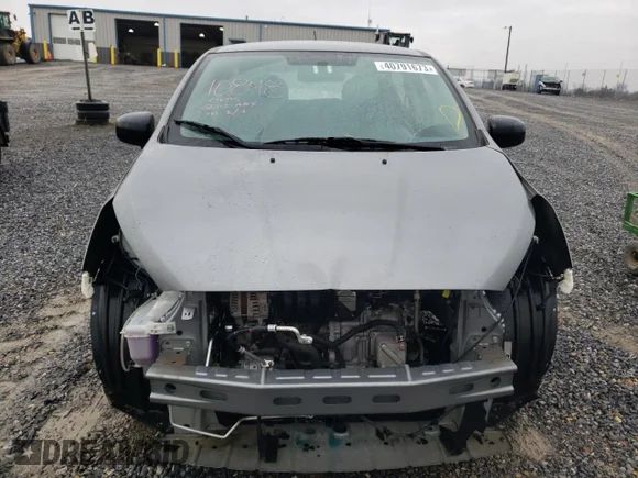 ✅ 2020 Mitsubishi Mirage LE • VIN: ML32A5HJ4LH001628 • Lot: 40791673. Wystawiony na Copart z przebiegiem 36 630 mil. Bezpłatny archiwum sprzedaży aukcyjnych z USA i szczegółowy raport historii pojazdu na DreamBid. Zdjęcie 5.